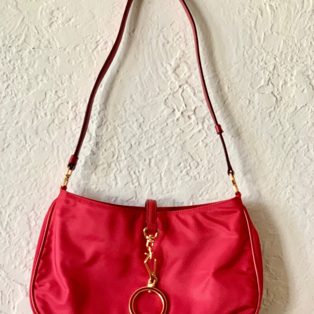 Adorable 🥰LITTLE PRADA TOMATO 🍅 RED BAG - Picture 5 of 12